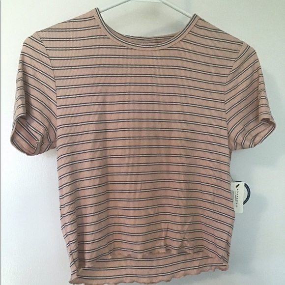 T-shirt - Picture 2 of 3